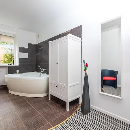 A.v. Namai 3* Palanga